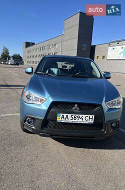 Внедорожник / Кроссовер Mitsubishi ASX 2011 в 