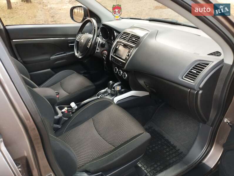 Внедорожник / Кроссовер Mitsubishi ASX 2014 в Ахтырке
