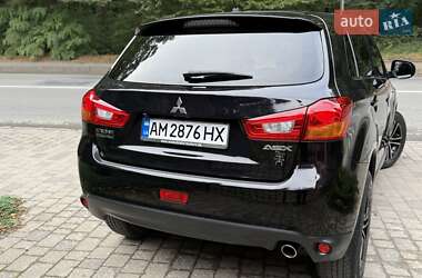 Внедорожник / Кроссовер Mitsubishi ASX 2014 в 
