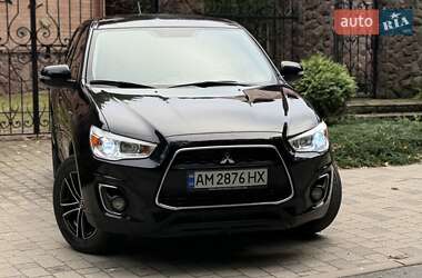 Внедорожник / Кроссовер Mitsubishi ASX 2014 в 