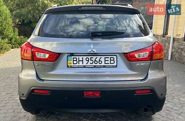 Внедорожник / Кроссовер Mitsubishi ASX 2011 в 