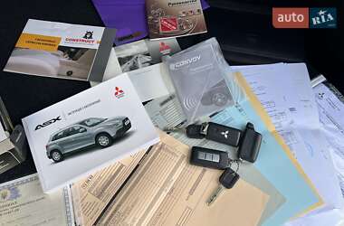 Внедорожник / Кроссовер Mitsubishi ASX 2011 в 