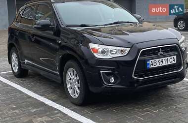 Внедорожник / Кроссовер Mitsubishi ASX 2014 в 