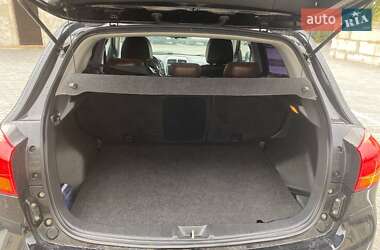 Внедорожник / Кроссовер Mitsubishi ASX 2014 в 