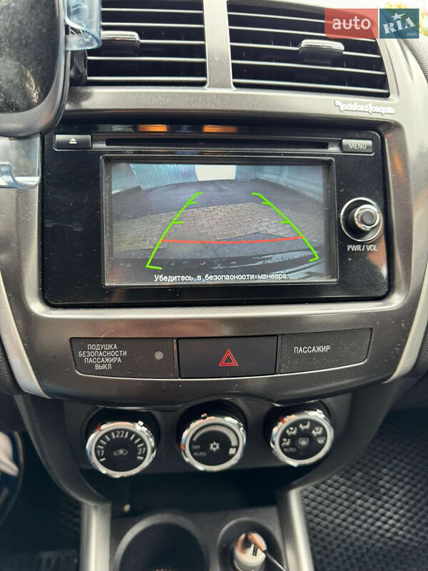 Позашляховик / Кросовер Mitsubishi ASX 2014 в Києві