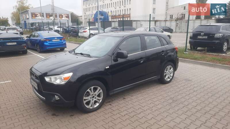 Внедорожник / Кроссовер Mitsubishi ASX 2010 в Киеве