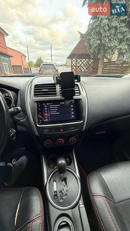 Внедорожник / Кроссовер Mitsubishi ASX 2013 в Ирпене