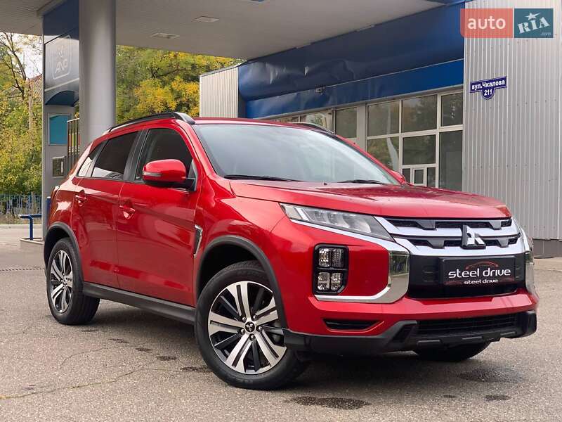 Внедорожник / Кроссовер Mitsubishi ASX 2022 в Николаеве