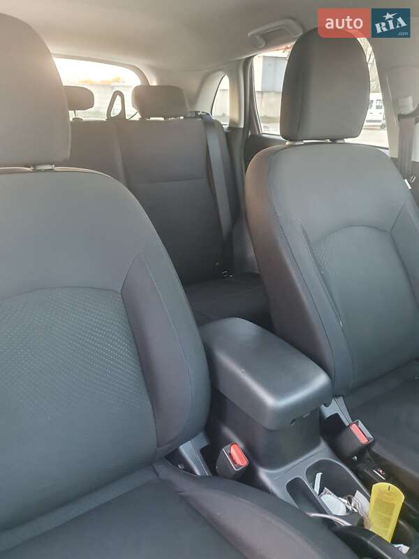 Внедорожник / Кроссовер Mitsubishi ASX 2013 в Киеве