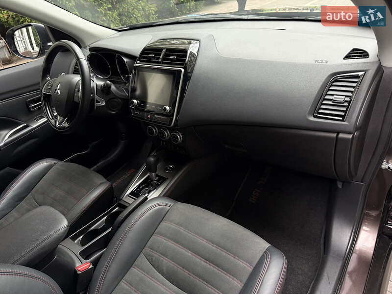 Внедорожник / Кроссовер Mitsubishi ASX 2020 в Киеве фото 28 Внедорожник / Кроссовер Mitsubishi ASX 2020 в Киеве