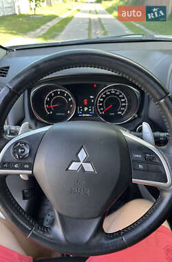 Позашляховик / Кросовер Mitsubishi ASX 2014 в 