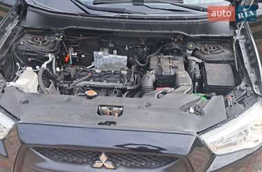 Внедорожник / Кроссовер Mitsubishi ASX 2011 в 