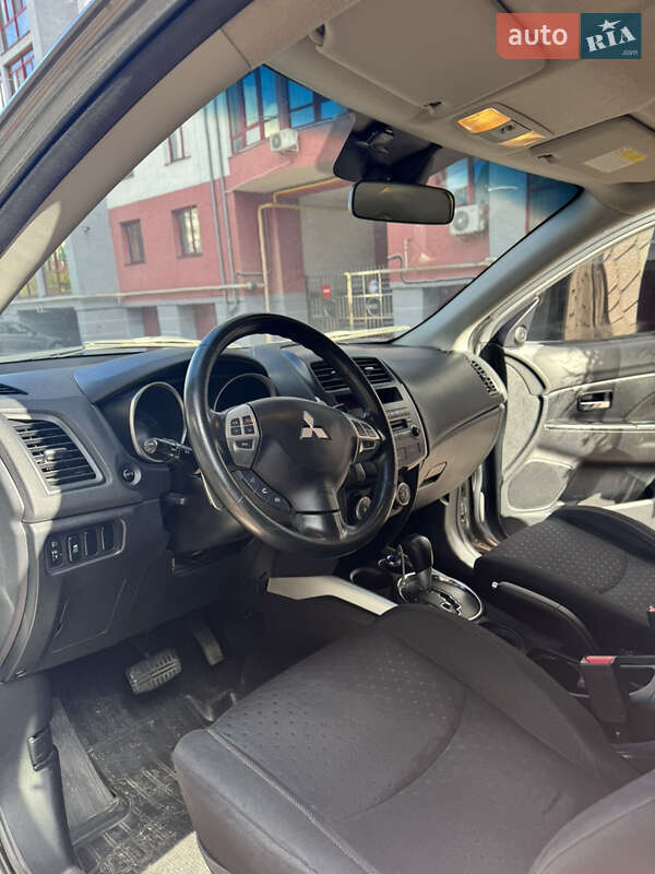 Внедорожник / Кроссовер Mitsubishi ASX 2010 в Ивано-Франковске фото 10 Внедорожник / Кроссовер Mitsubishi ASX 2010 в Ивано-Франковске