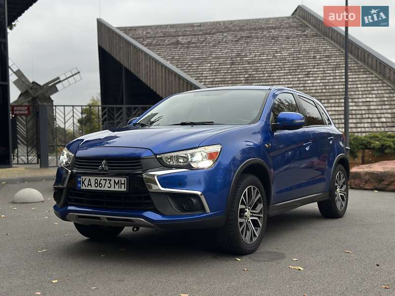 Позашляховик / Кросовер Mitsubishi ASX 2016 в Києві