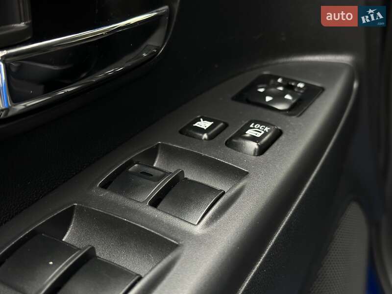 Позашляховик / Кросовер Mitsubishi ASX 2016 в Києві