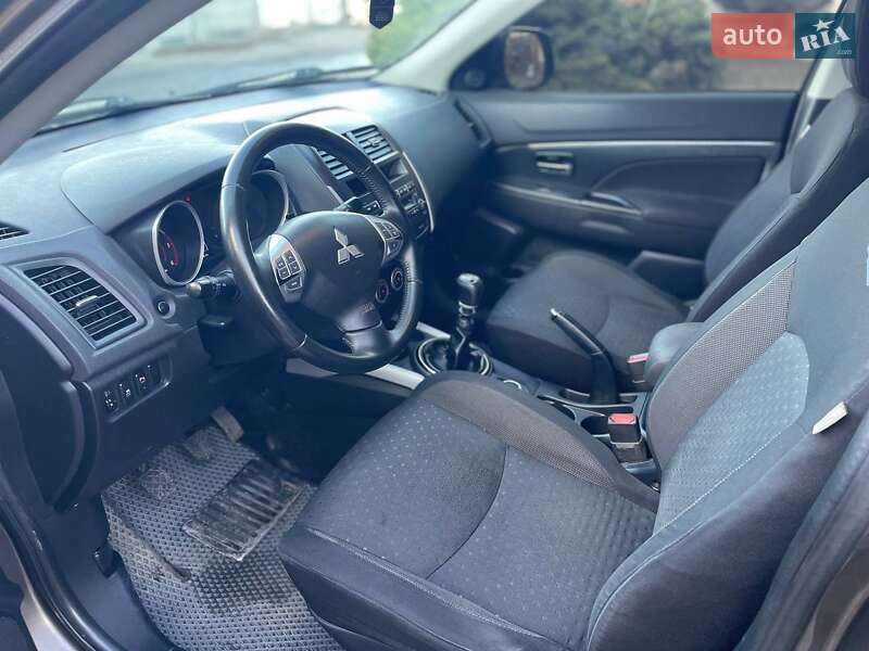 Внедорожник / Кроссовер Mitsubishi ASX 2011 в Полтаве