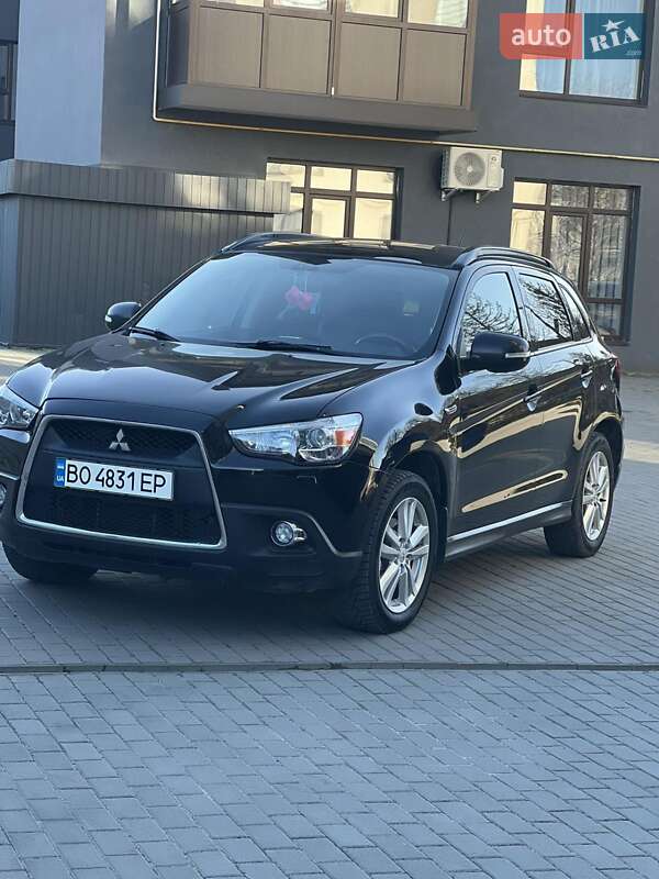 Позашляховик / Кросовер Mitsubishi ASX 2010 в Кременці