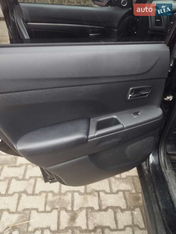 Внедорожник / Кроссовер Mitsubishi ASX 2011 в Костополе фото 9 Внедорожник / Кроссовер Mitsubishi ASX 2011 в Костополе