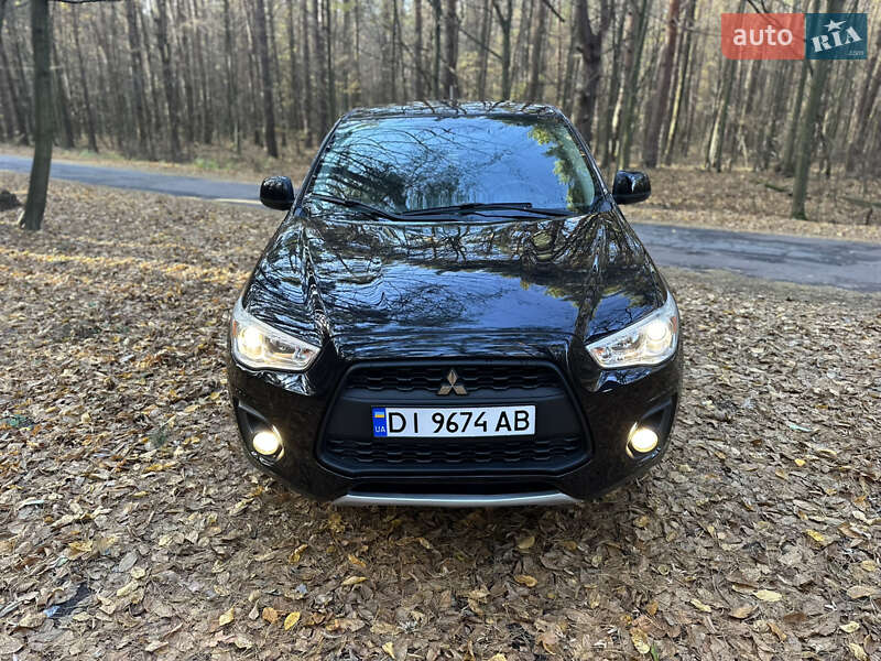 Позашляховик / Кросовер Mitsubishi ASX 2015 в Житомирі