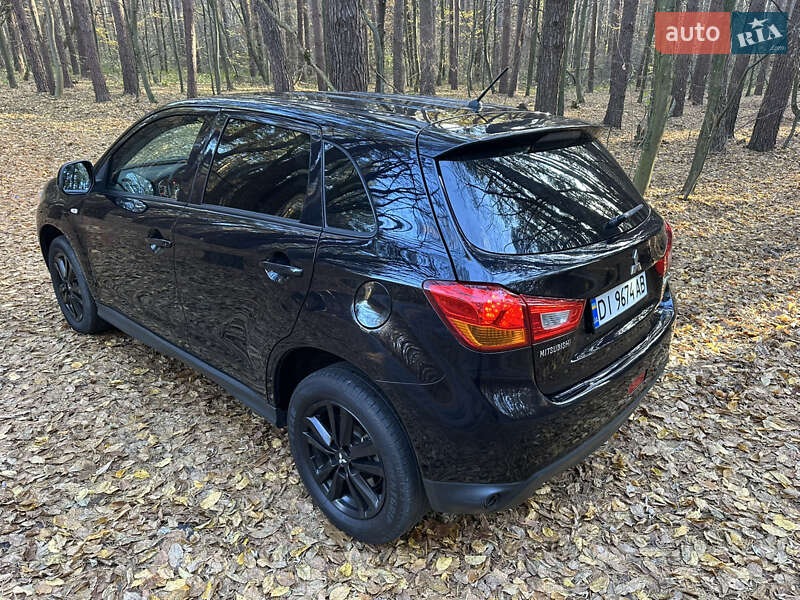 Позашляховик / Кросовер Mitsubishi ASX 2015 в Житомирі