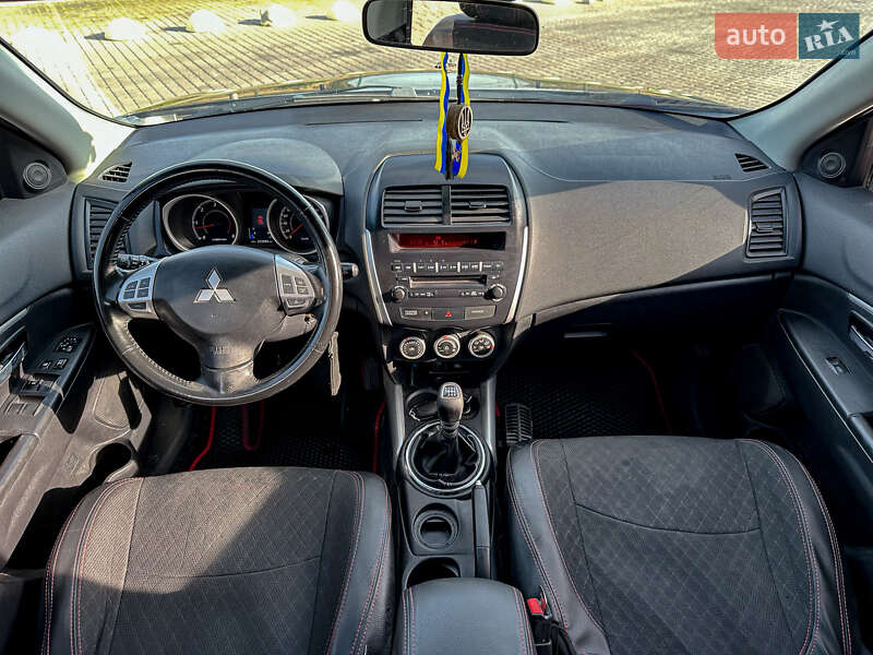 Позашляховик / Кросовер Mitsubishi ASX 2011 в Радивиліві фото 73 Позашляховик / Кросовер Mitsubishi ASX 2011 в Радивиліві