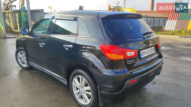 Внедорожник / Кроссовер Mitsubishi ASX 2010 в Ахтырке