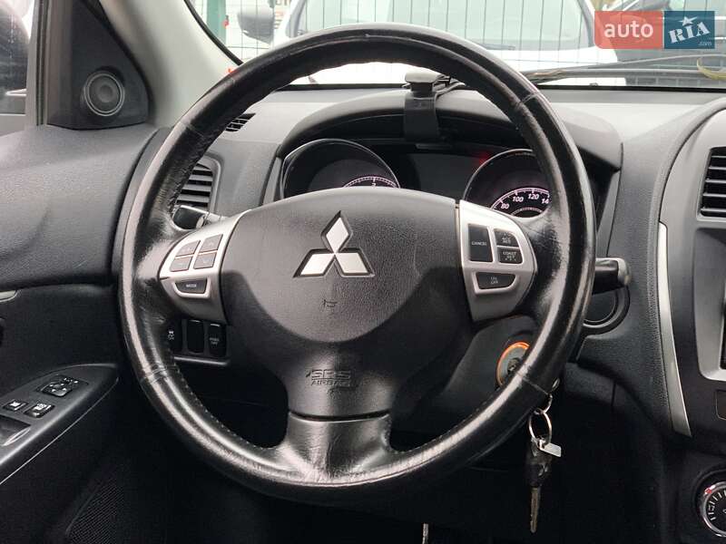 Позашляховик / Кросовер Mitsubishi ASX 2011 в Бердичеві фото 54 Позашляховик / Кросовер Mitsubishi ASX 2011 в Бердичеві