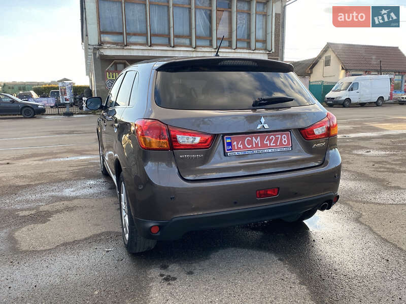 Внедорожник / Кроссовер Mitsubishi ASX 2014 в Калуше