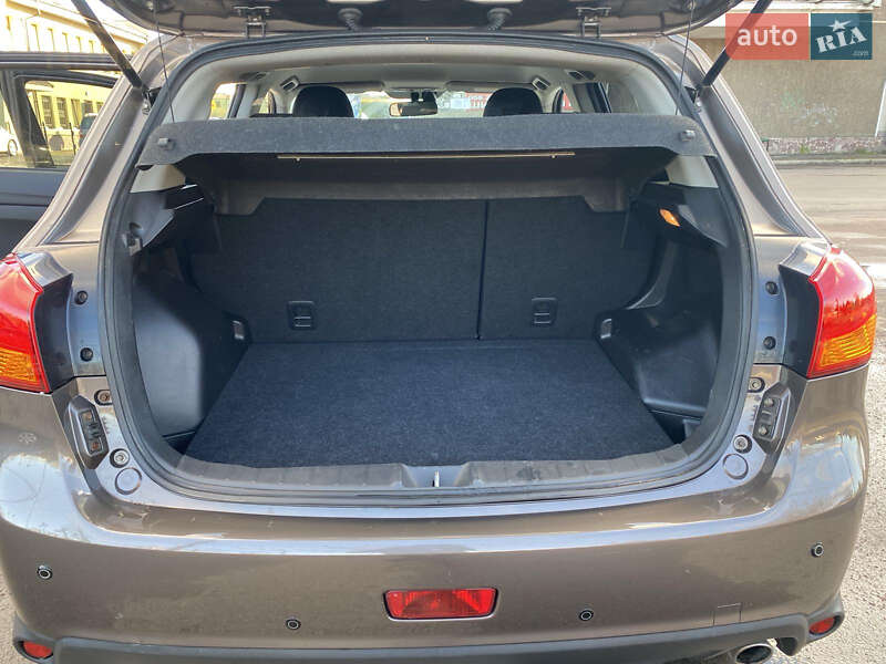 Внедорожник / Кроссовер Mitsubishi ASX 2014 в Калуше