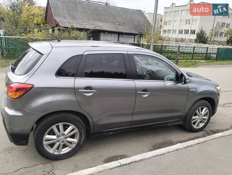 Позашляховик / Кросовер Mitsubishi ASX 2012 в Шепетівці