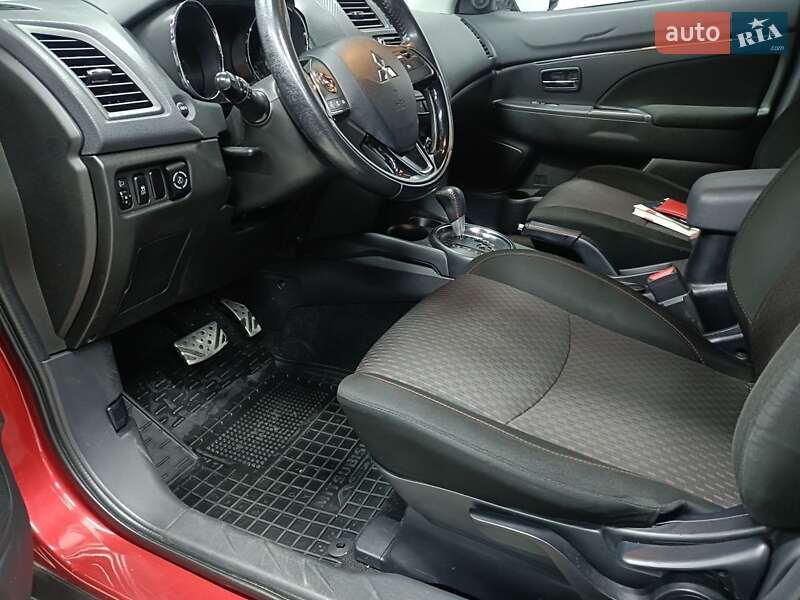 Внедорожник / Кроссовер Mitsubishi ASX 2017 в Борисполе