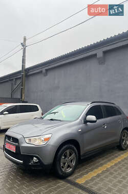 Внедорожник / Кроссовер Mitsubishi ASX 2015 в Житомире