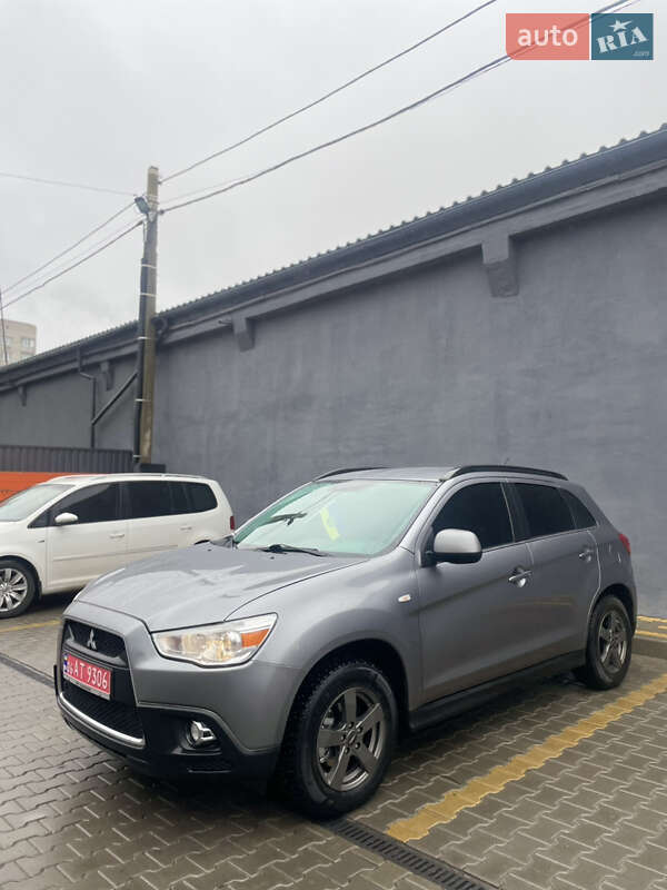 Внедорожник / Кроссовер Mitsubishi ASX 2015 в Житомире