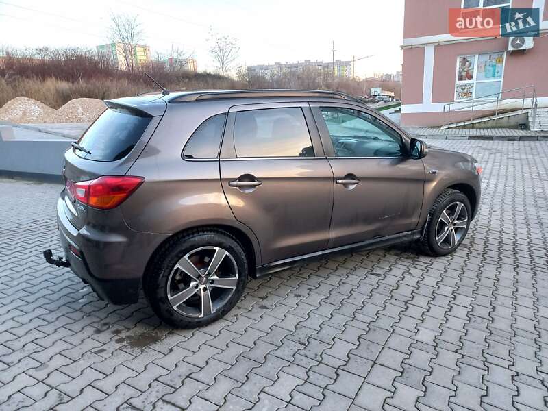 Внедорожник / Кроссовер Mitsubishi ASX 2012 в Тернополе