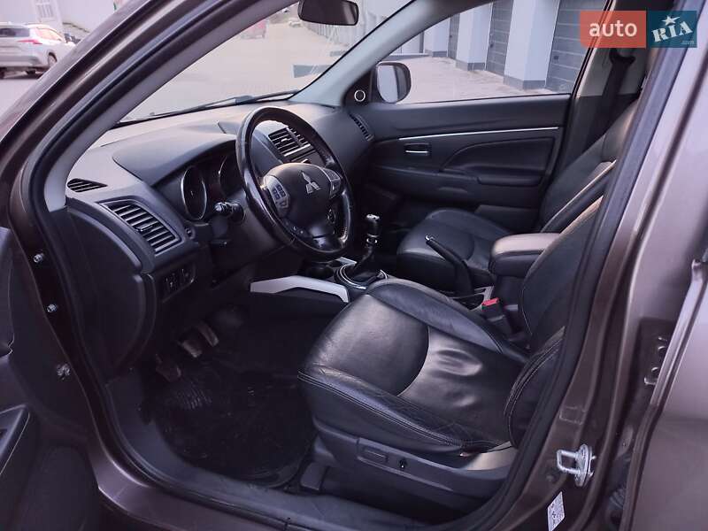 Внедорожник / Кроссовер Mitsubishi ASX 2012 в Тернополе