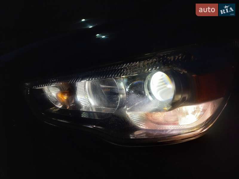 Внедорожник / Кроссовер Mitsubishi ASX 2012 в Тернополе