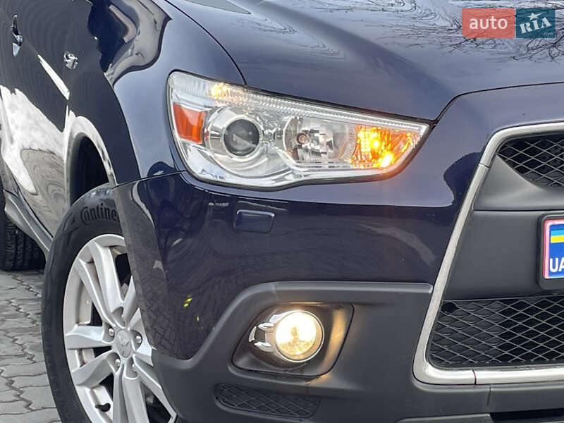 Внедорожник / Кроссовер Mitsubishi ASX 2011 в Меденичах