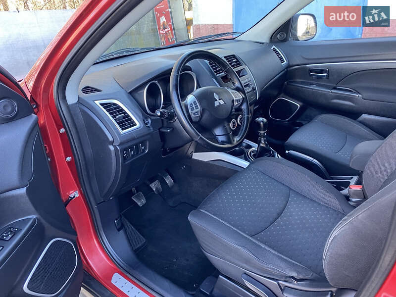 Позашляховик / Кросовер Mitsubishi ASX 2010 в Калуші