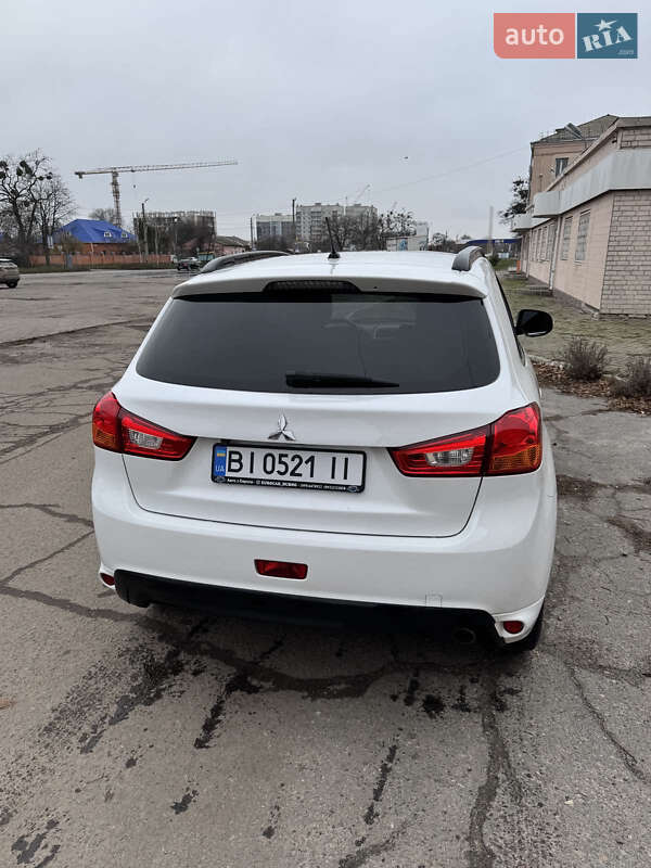 Внедорожник / Кроссовер Mitsubishi ASX 2013 в Полтаве