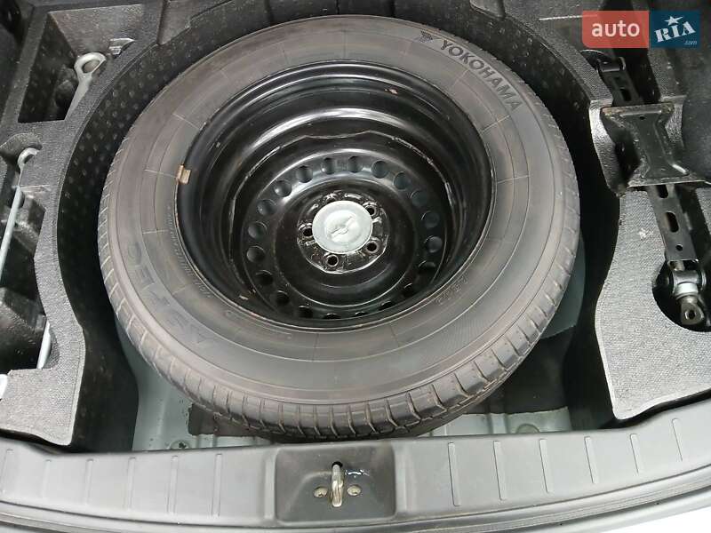 Позашляховик / Кросовер Mitsubishi ASX 2012 в Чернівцях