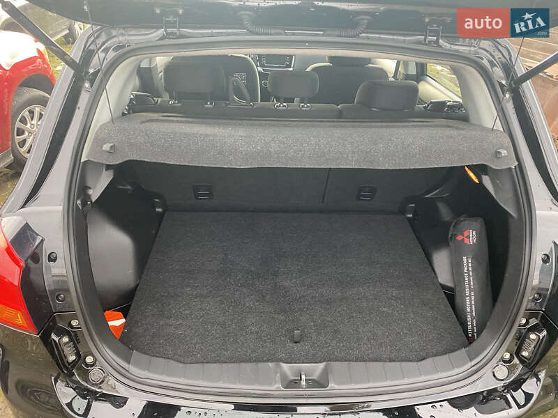 Позашляховик / Кросовер Mitsubishi ASX 2017 в Калуші фото 36 Позашляховик / Кросовер Mitsubishi ASX 2017 в Калуші