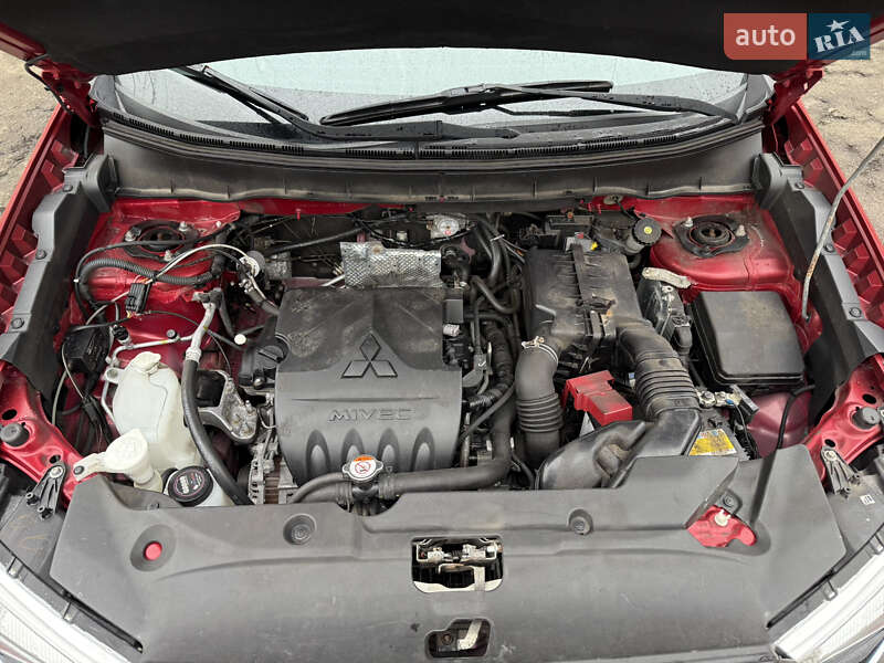 Позашляховик / Кросовер Mitsubishi ASX 2018 в Нововолинську фото 24 Позашляховик / Кросовер Mitsubishi ASX 2018 в Нововолинську