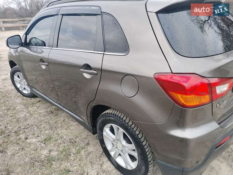 Внедорожник / Кроссовер Mitsubishi ASX 2012 в Сумах фото 8 Внедорожник / Кроссовер Mitsubishi ASX 2012 в Сумах