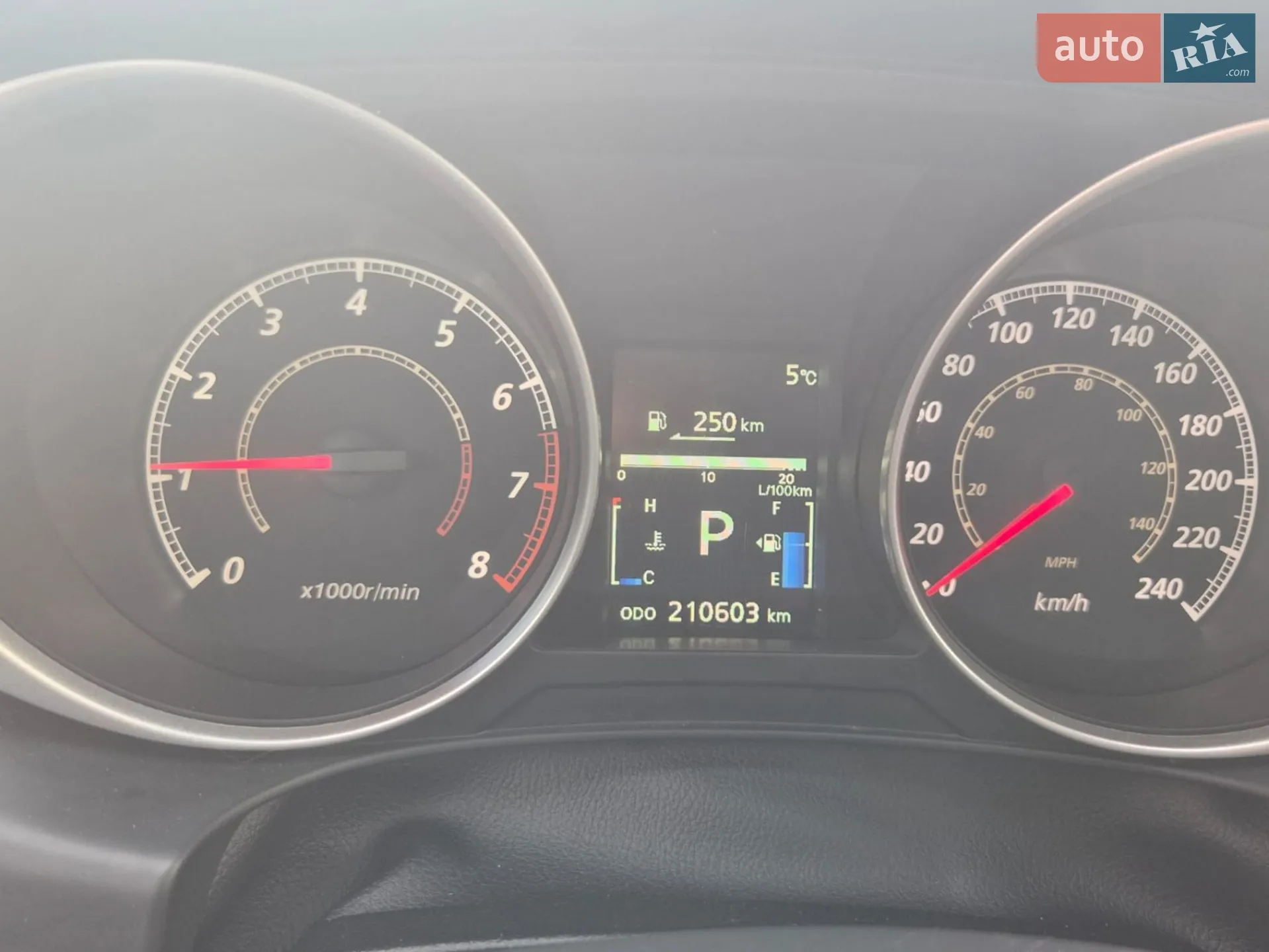 2014 Mitsubishi ASX - мініатюра 16