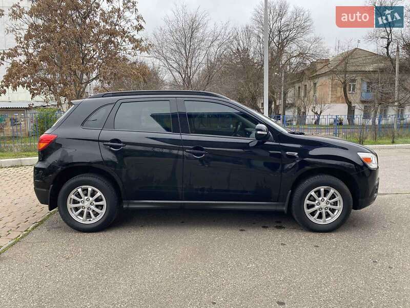 Позашляховик / Кросовер Mitsubishi ASX 2012 в Миколаєві фото 10 Позашляховик / Кросовер Mitsubishi ASX 2012 в Миколаєві