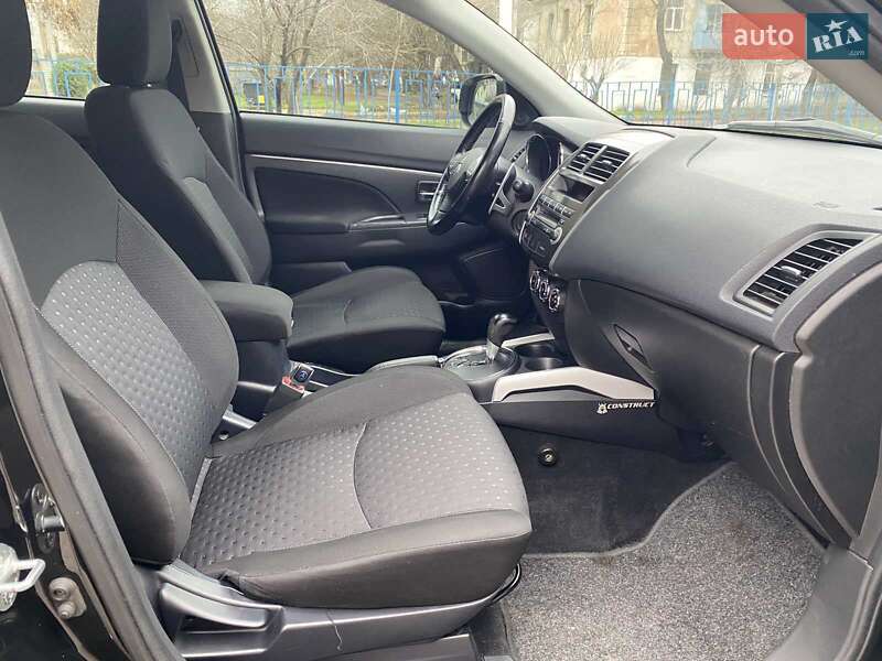 Позашляховик / Кросовер Mitsubishi ASX 2012 в Миколаєві фото 30 Позашляховик / Кросовер Mitsubishi ASX 2012 в Миколаєві