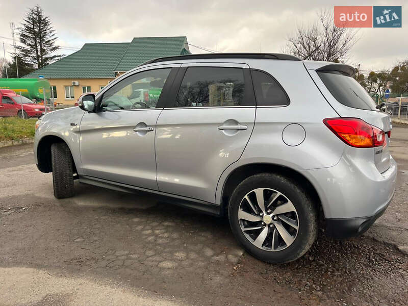 Внедорожник / Кроссовер Mitsubishi ASX 2014 в Луцке