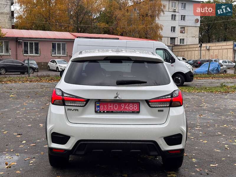 Позашляховик / Кросовер Mitsubishi ASX 2021 в Полтаві