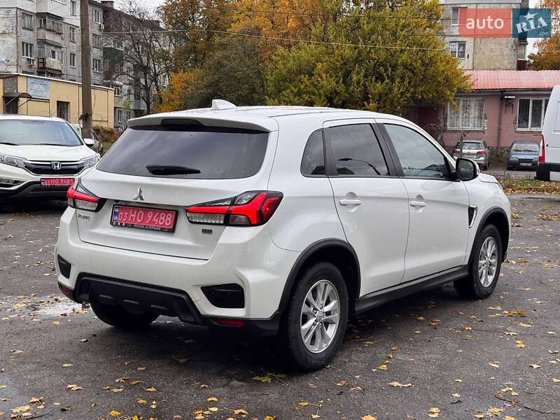 Позашляховик / Кросовер Mitsubishi ASX 2021 в Полтаві