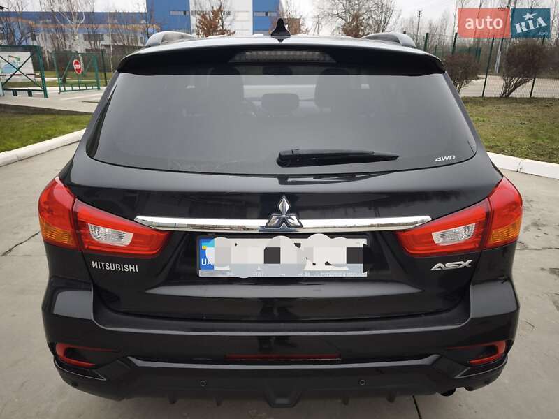 Позашляховик / Кросовер Mitsubishi ASX 2018 в Києві фото 15 Позашляховик / Кросовер Mitsubishi ASX 2018 в Києві